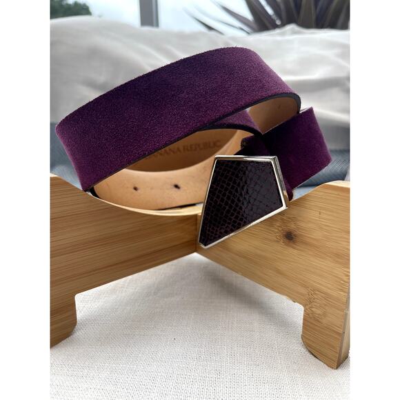 One of a Kind Banana Republic Purple Suede Leather Belt - Size Small - Picture 1 of 6